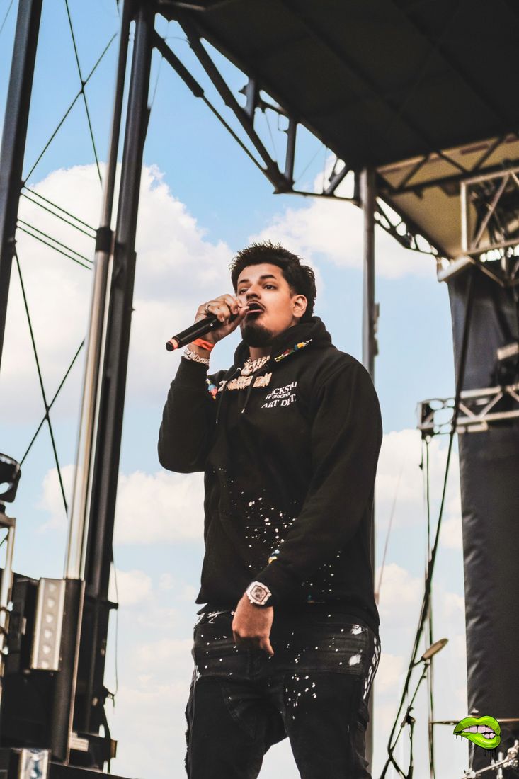 Harman 2x performing on stage in Buffalo, New York
