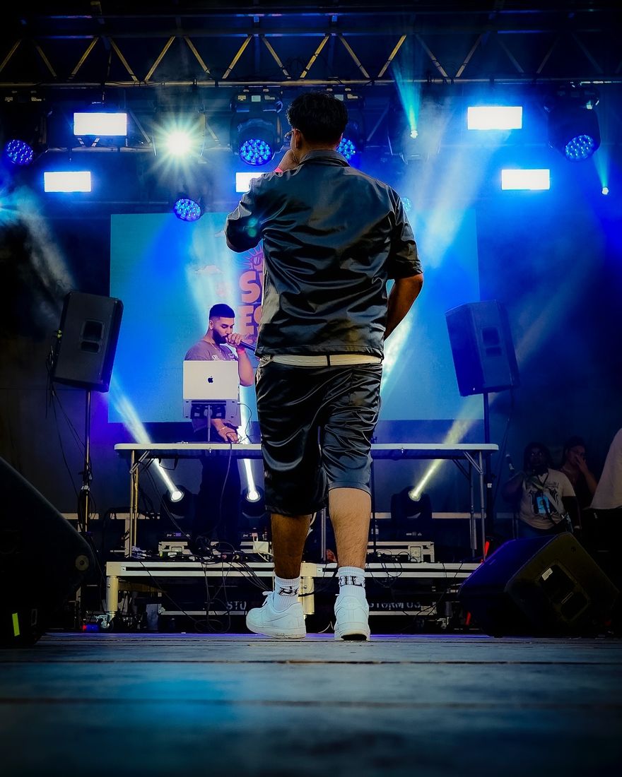 Harman 2x on stage at Sweet Escape Fest in Regina, Canada